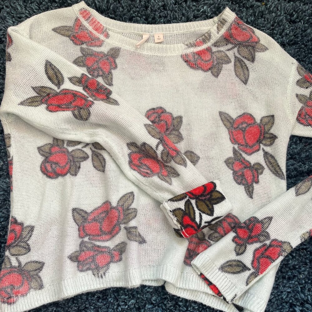 Frenchi White and Red Floral Crop Top